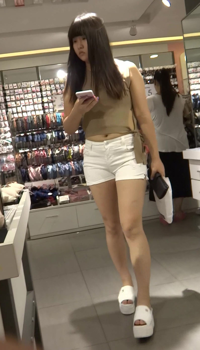 【视频】一个修眉联娟的潮流优美衣着紧臀靓女[GZ-A832]