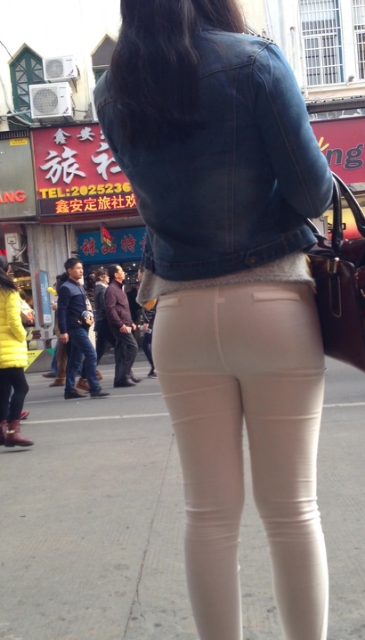 【视频】街拍颇具气质的气质清雅着装翘臀美女[OB-HLR2]