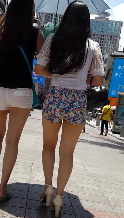 【视频】街拍青春靓丽的小清新个性服饰圆臀小姐姐[ZJ-Z41M]