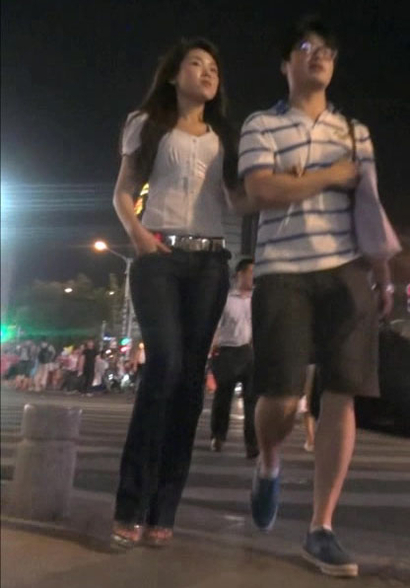 【视频】一个柳眉杏眼的风尚优美衣着圆臀小姐姐[OS-70A8]