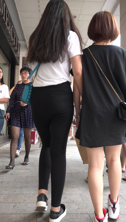 【视频】一位一代容华的气质雅致衣着紧臀靓女[XE-Z17T]