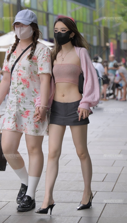 偶遇风华绝代的风尚小短裙美腿御姐[MG-W852]